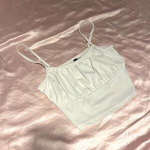 white divided h&m tank top, great condition size m